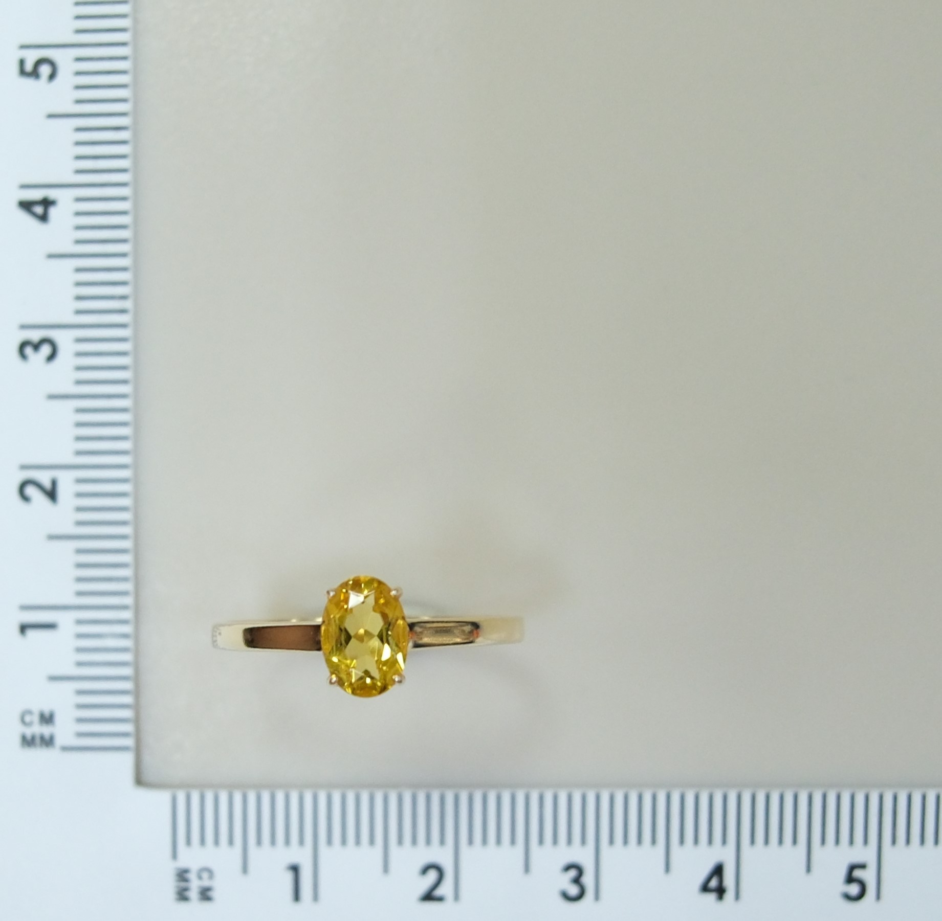Серебряное кольцо с цитрином